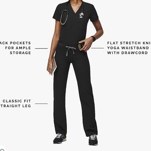 FIGS TOP & BOTTOM - BLACK, SMALL